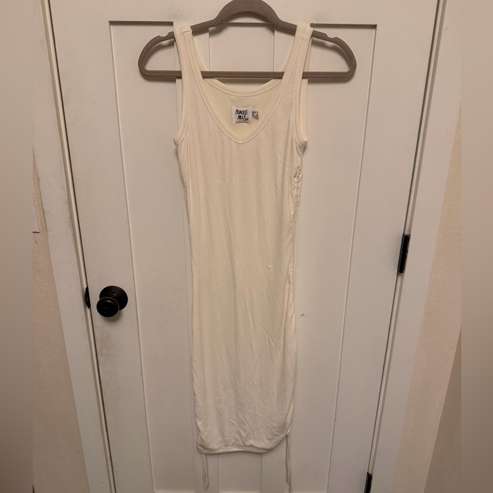 Princess Polly Bodycon Midi Dress Sleeveless V-Neck side cinch size 4 Cream